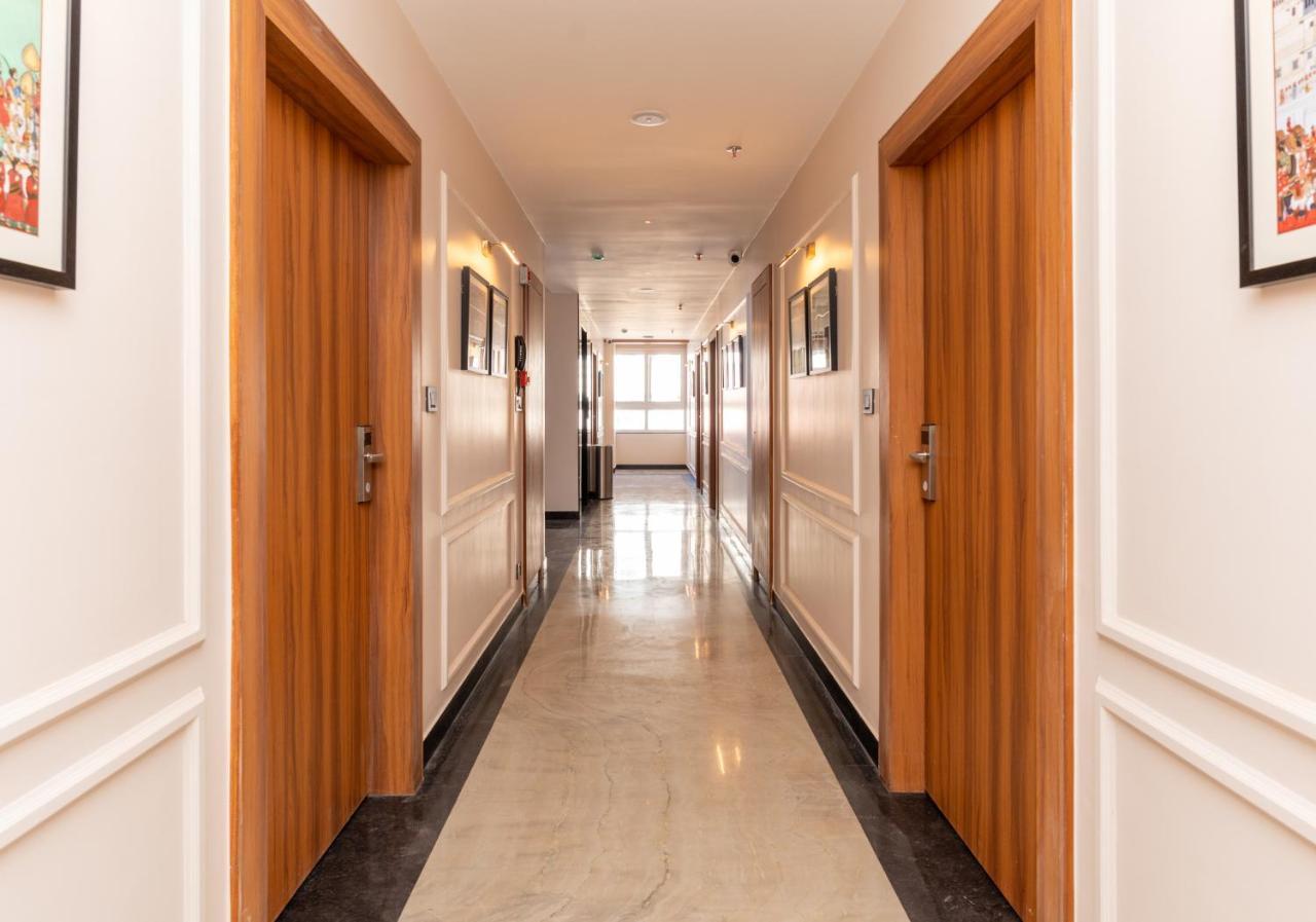 Raghunandan Palace - A Premier Boutique Stay, City Center & 500 Meters From City Railway Station Udaipur Ngoại thất bức ảnh