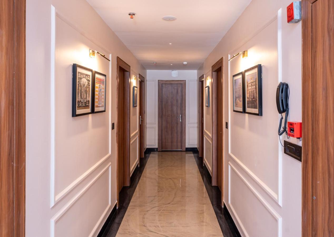 Raghunandan Palace - A Premier Boutique Stay, City Center & 500 Meters From City Railway Station Udaipur Ngoại thất bức ảnh